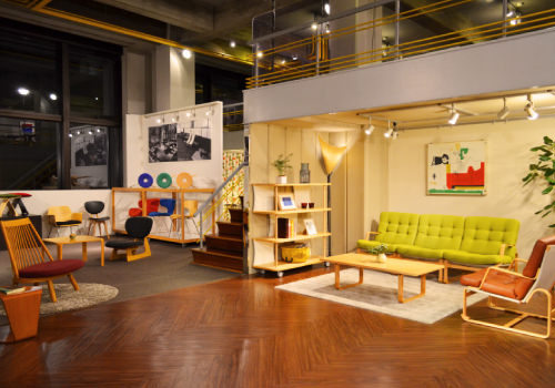 オフィス、ショールームのご案内｜天童木工